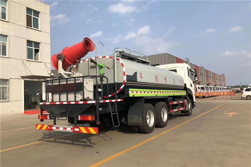 東風(fēng)天龍后八輪20噸噴霧車，國六綠化噴灑車